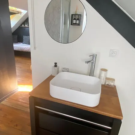 B&B Chez Patou 라발