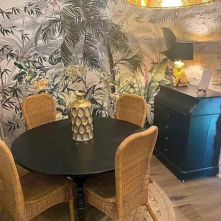 Chez Patou Bed & Breakfast 3*