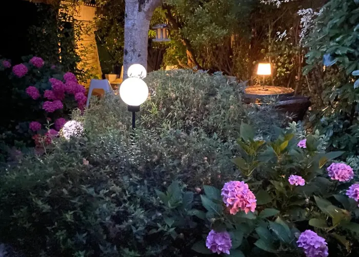 B&B Chez Patou 라발