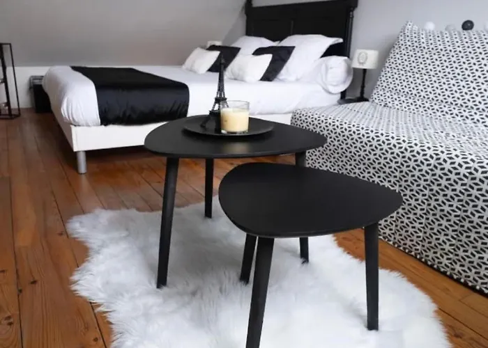 Chez Patou 3* 라발